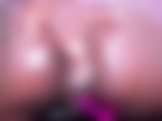 IrisHerrera's Live Sex Cam Show