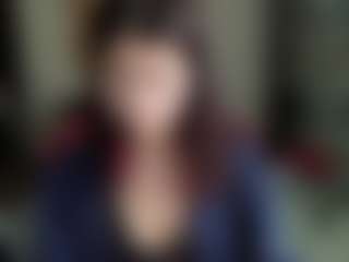 Leylla13's Live Sex Cam Show