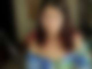 Leylla13's Live Sex Cam Show
