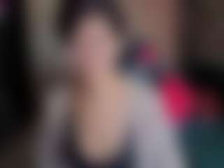 Leylla13's Live Sex Cam Show