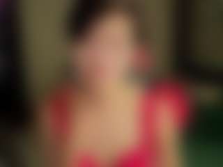 Leylla13's Live Sex Cam Show