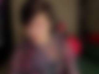 Leylla13's Live Sex Cam Show