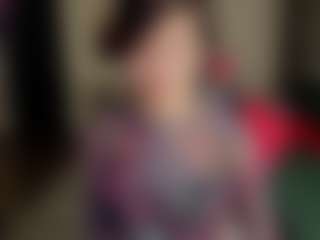 Leylla13's Live Sex Cam Show
