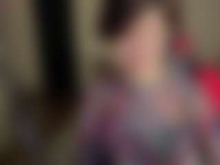 Leylla13's Live Sex Cam Show