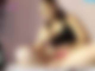 Live cam show with BasiliaBittel - Athletic Public on live18s.com