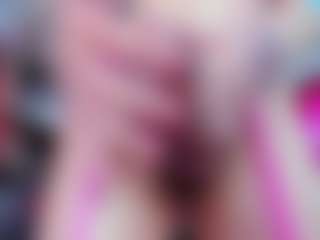 body-fox19's Live Sex Cam Show