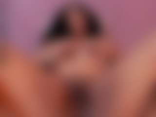 Live cam show with Elena Wolf - Solo on live18s.com