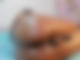 Live cam show with Ember-Victoria - Black on livesuperchat.net