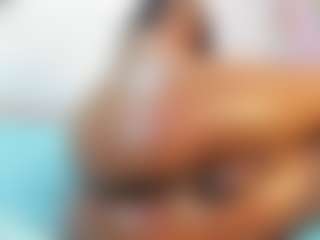 Live cam show with Ember-Victoria - British on livesuperchat.net