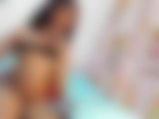 Live cam show with Ember-Victoria - Dominican on livesuperchat.net