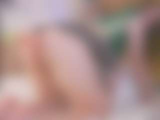 Live cam show with GeorgeannMedina - College on CamClone