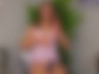 Live-Cam-Show mit GeorgeannMedina - Oil auf Camsoda
