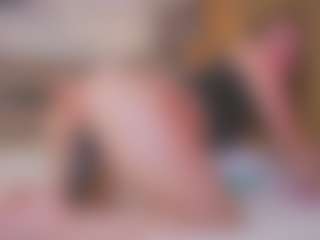 Live cam show with GeorgeannMedina - Green Eyes on Camsoda