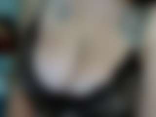 Leilabeayte24's Live Sex Cam Show