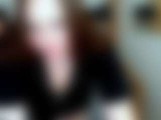 Live cam show with Leilabeayte24 - Shower on Uber Horny