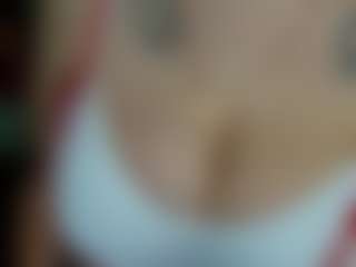Leilabeayte24's Live Sex Cam Show