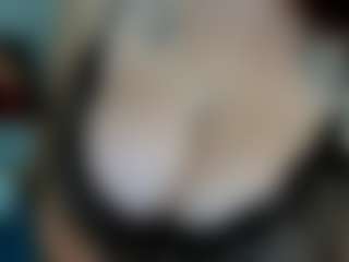 Leilabeayte24's Live Sex Cam Show