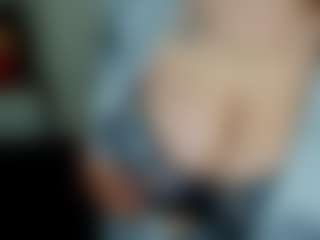 Live cam show with Leilabeayte24 - Shower on pussylord.com