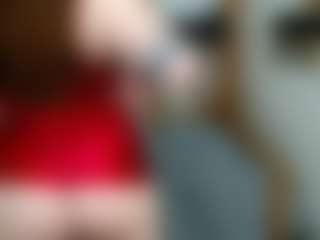 Leilabeayte24とのライブチャットショー - CamsodaのHuge Tits