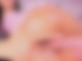 Live cam show with Megan-Mayers - Young Adult on Hubzter Live