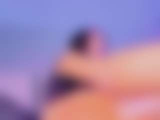 Live cam show with Megan-Mayers - Glasses on crypto-cams