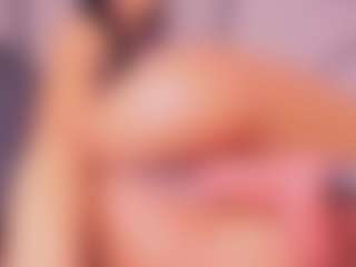 Live cam show with Megan-Mayers - Fucking on Camming Site