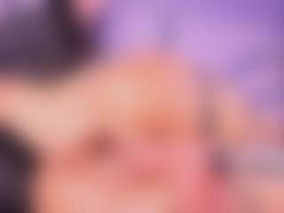 Live cam show with Megan-Mayers - Schoolgirl on sexylive.show
