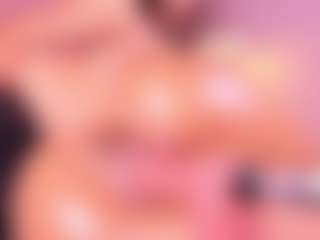 Live cam show with Megan-Mayers - Colombian on TeamSkeetLive | colombia