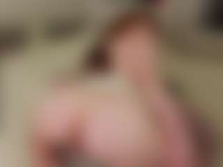 Live cam show with GoodWid - Moaning on Camsoda