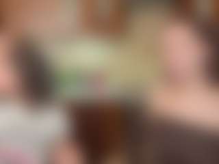 Live cam show with Hot-Caramells - Striptease on AdultVida.com