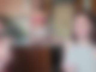 Live cam show with Hot-Caramells - Brown Hair on TeamSkeetLive