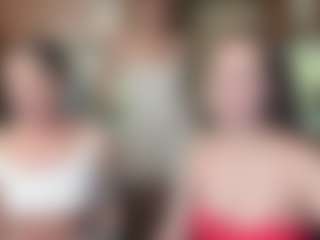 Hot-Caramells's Live Sex Cam Show