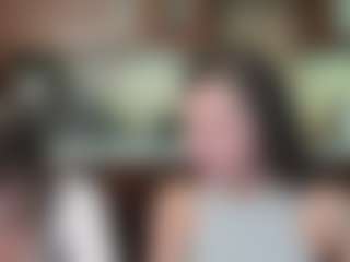 Pokaz na żywo z Hot-Caramells - Full Nudity na Camsoda