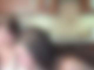 Spettacolo in cam dal vivo con Hot-Caramells - Skinny su Camsoda