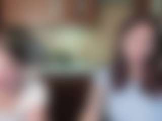 Live cam show with Hot-Caramells - Strip Brown Hair on livesuperchat.net