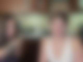 Show in cam erotica live di Hot-Caramells
