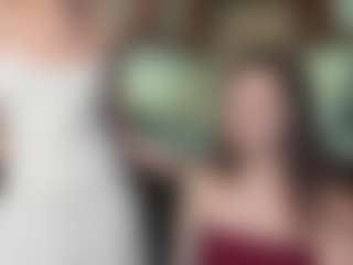 Live cam show with Hot-Caramells - Fingering on Camsoda