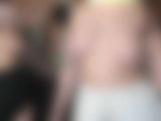 Hot-Caramells's Live Sex Cam Show