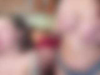 Hot-Caramells's Live Sex Cam Show