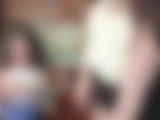 Live cam show with Hot-Caramells - Squirt on AdultVida.com