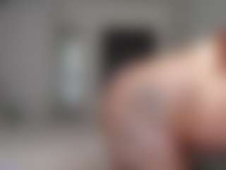 Live cam show with Leila-Ly - Brown Hair on galaxygirlnitro.com