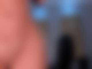 Live cam show with Lisa Flowers - Strip on Camiplay Live