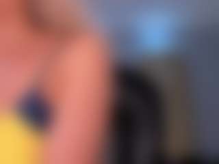 Lisa Flowers's Live Sex Cam Show