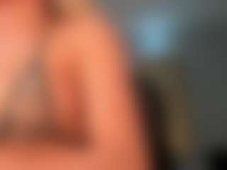 Lisa Flowers's Live Sex Cam Show
