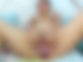 ValeriaGil's Live Sex Cam Show