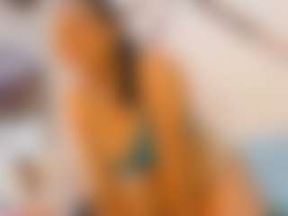 Live cam show with ValeriaGil - Fingering on liverealitysex.com