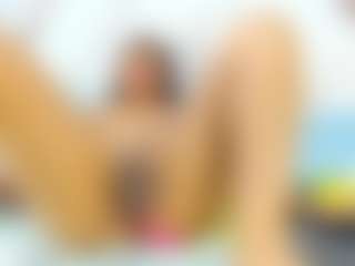 Live cam show with ValeriaGil - Normal on Soda Cam