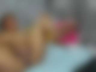 ValeriaGil's Live Sex Cam Show