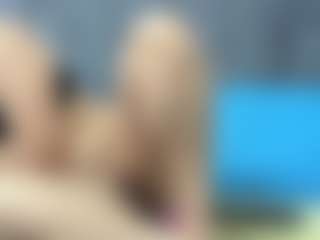 ValeriaGil's Live Sex Cam Show