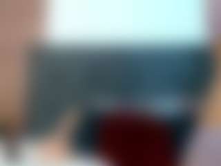 Live cam show with AmyFoxxter - Mature Young Adult on PervPlay.com